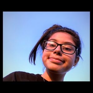 Meet your Posher, Abigail